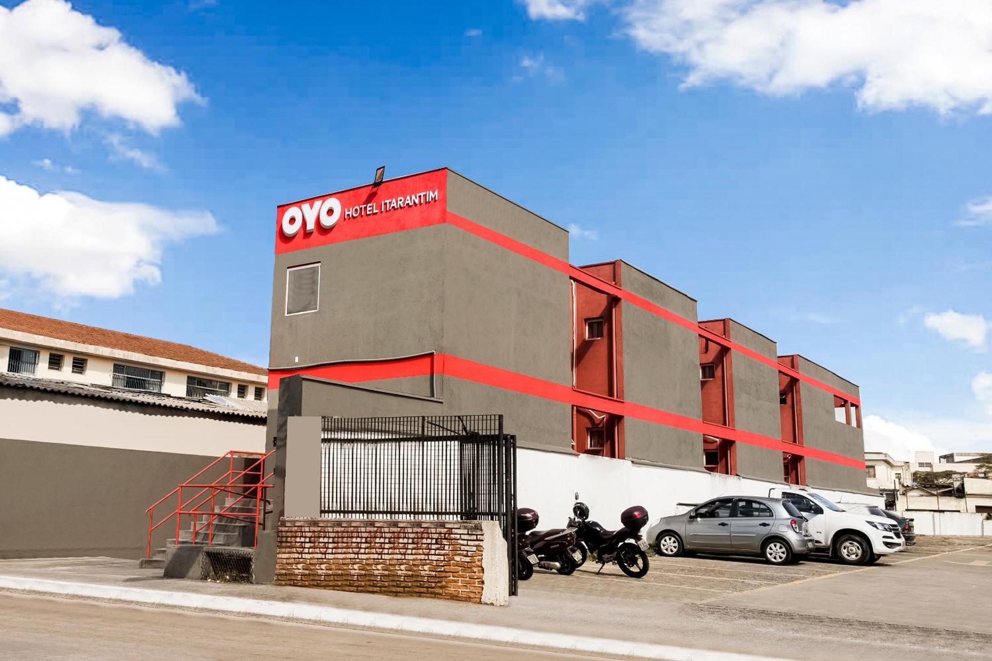 Oyo Itarantim, Hotel São Paulo